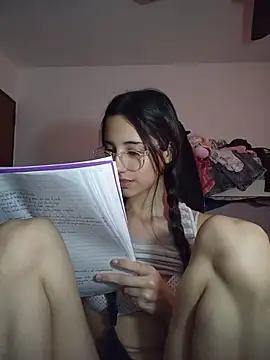 isaaabelaaa cam profile