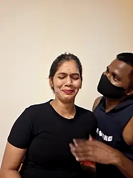 Garima_G live cam snapshot 12 – free VR webcam stream gallery